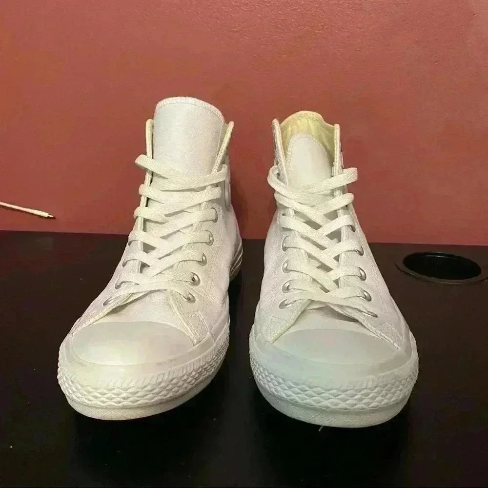 Converse White Chuck Taylor All Star Unisex Trainers